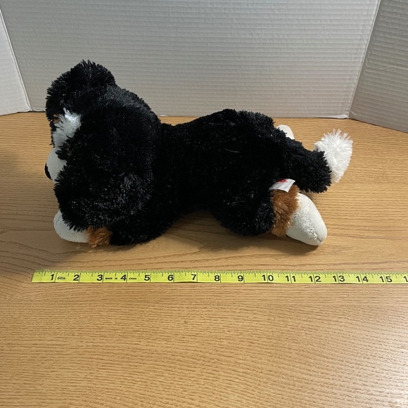 Gund Bernese Mountain Dog Plush Named Randle Stuffed Animal Realistic Toy 15" - Picture 8 of 9